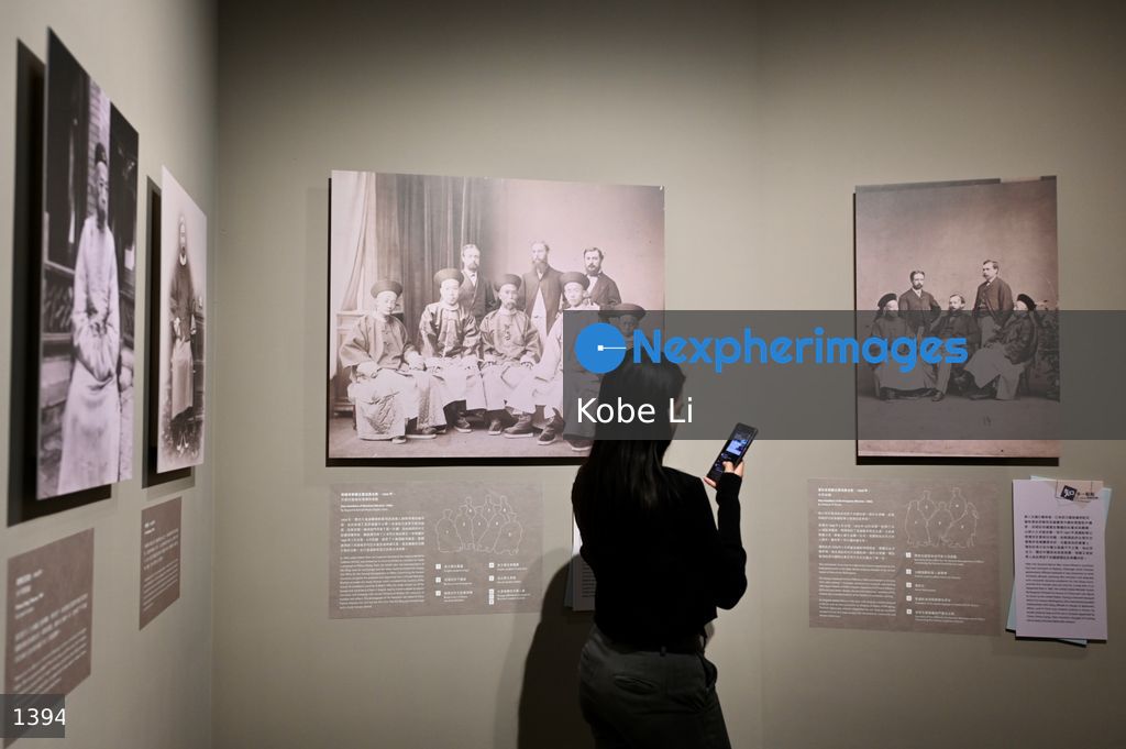  Hong Kong Museum of History to display 24000 early Chinese photos