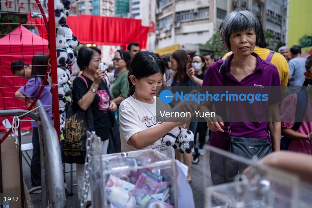Hong Kong Tai Kok Tsui Temple Fair