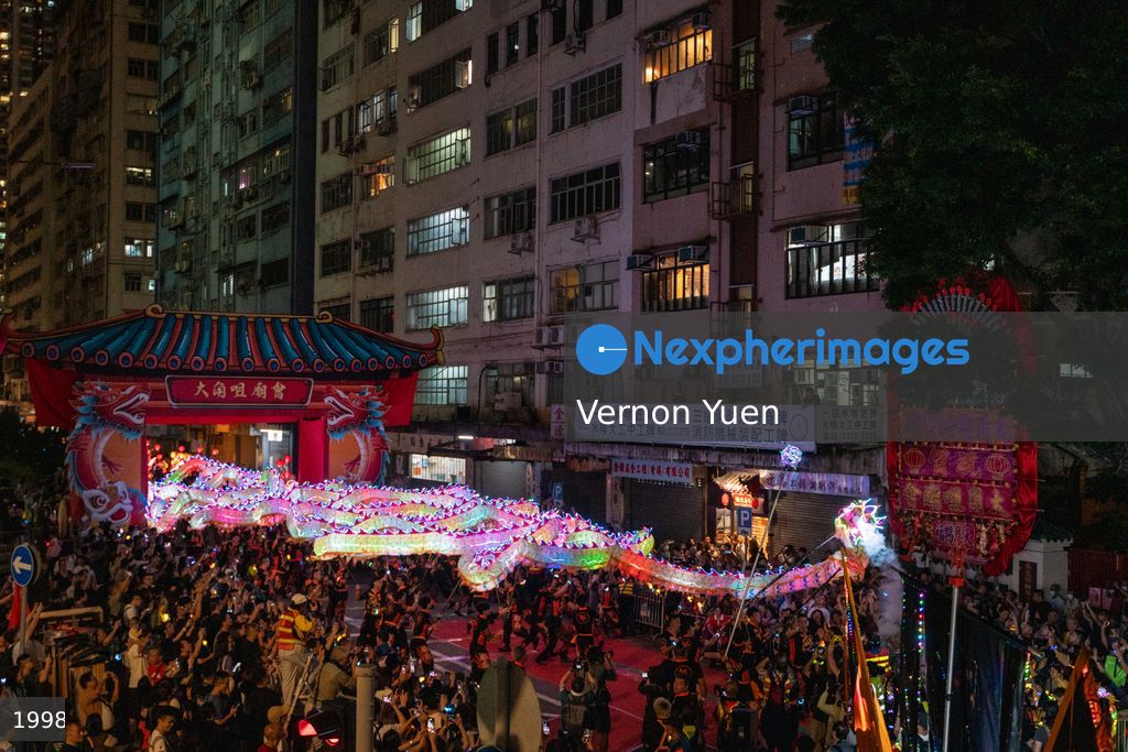 Hong Kong LED Dragon Dance at Tai Kok Tsui Temple Fair 