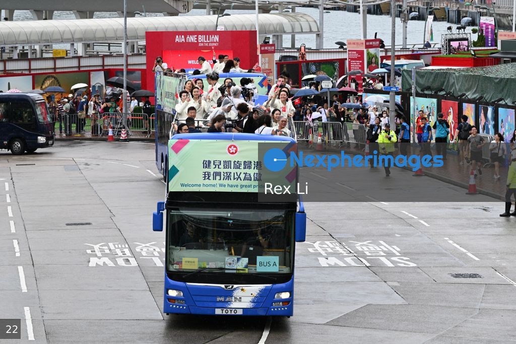 Bus parade to mark HK athletes return from Olympics