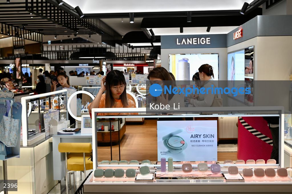 Phase 1 of Kai Tak’s SOGO The Twins open