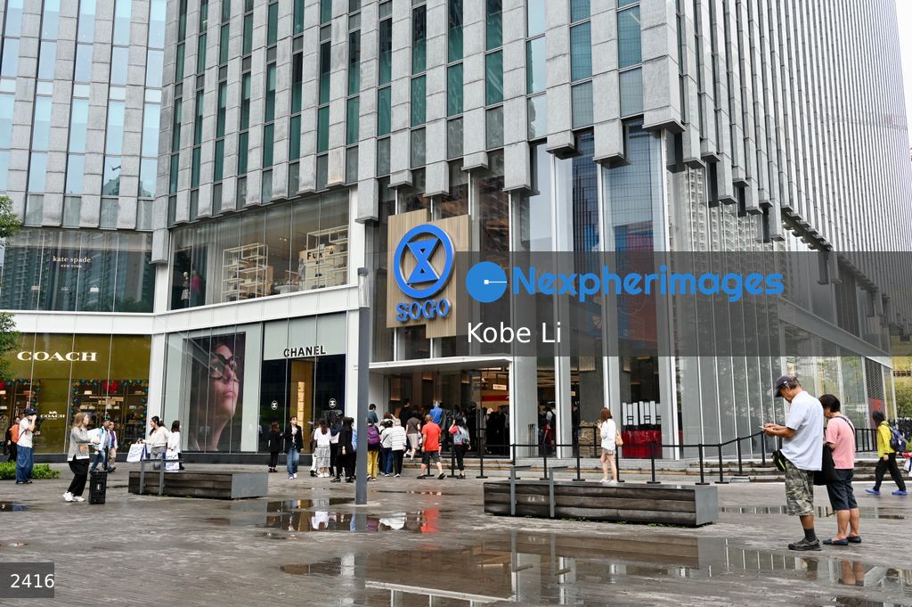 Phase 1 of Kai Tak’s SOGO The Twins open