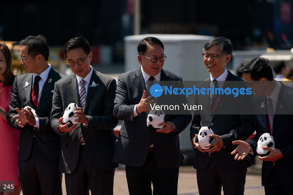 Pandas Arriving in Hong Kong International Airport
