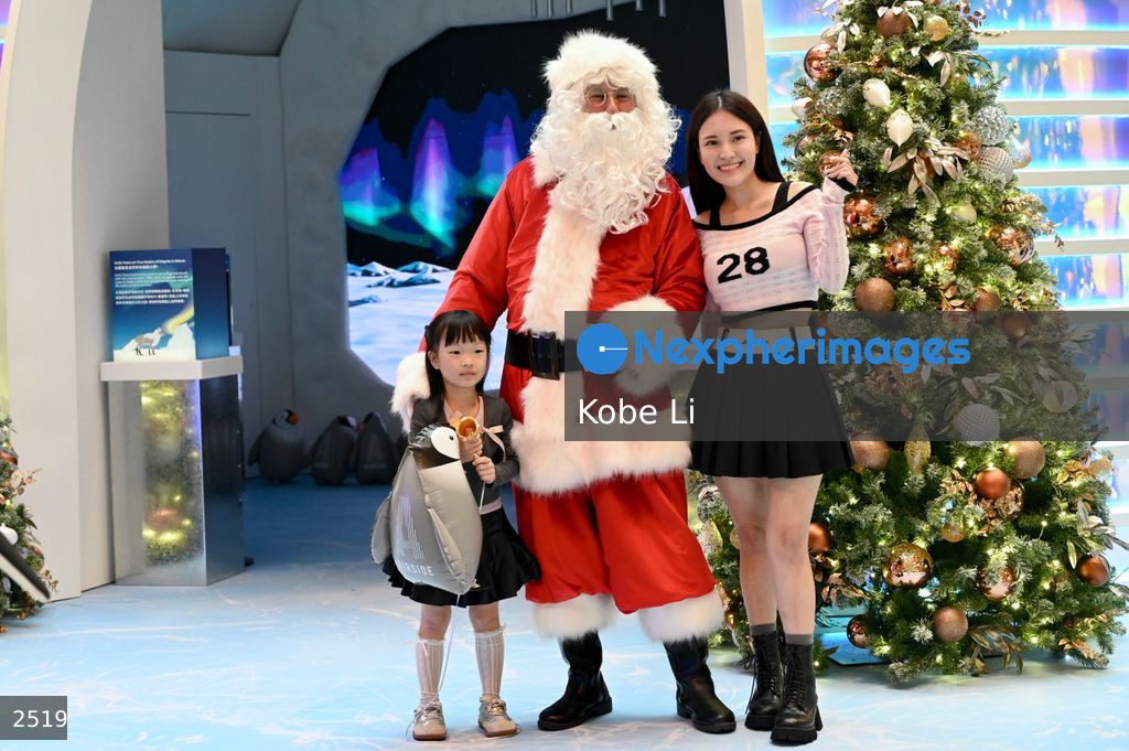 Hong Kong airside Christmas