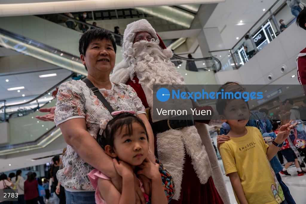 Hong Kong New Town Plaza Marks 40 year Anniversary