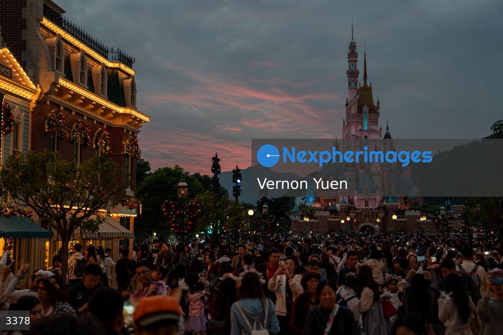 Hong Kong Disneyland Christmas