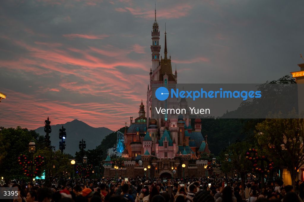 Hong Kong Disneyland Christmas