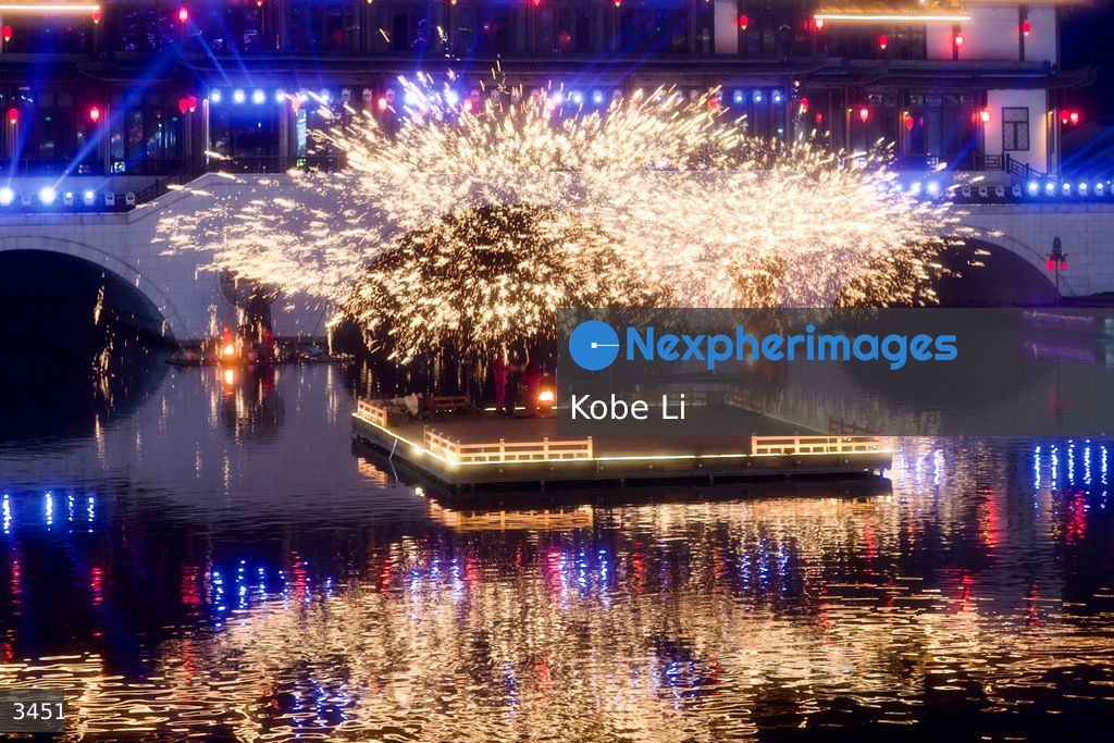 The Taihu Lake Ancient Town