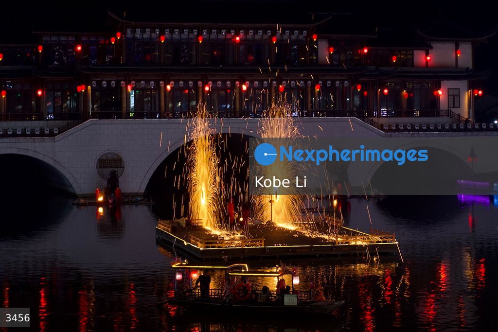 The Taihu Lake Ancient Town