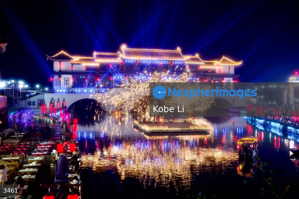 The Taihu Lake Ancient Town
