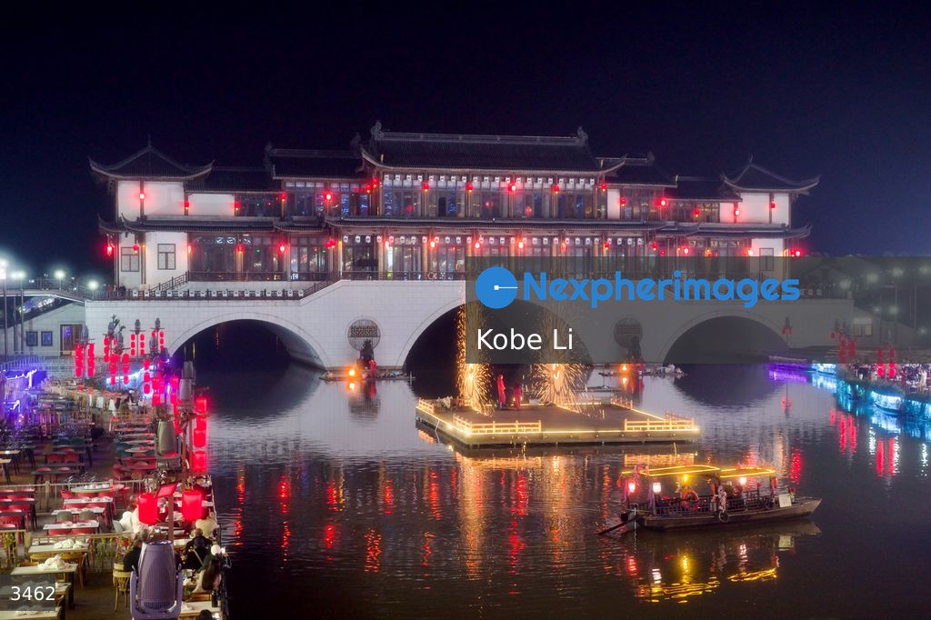 The Taihu Lake Ancient Town
