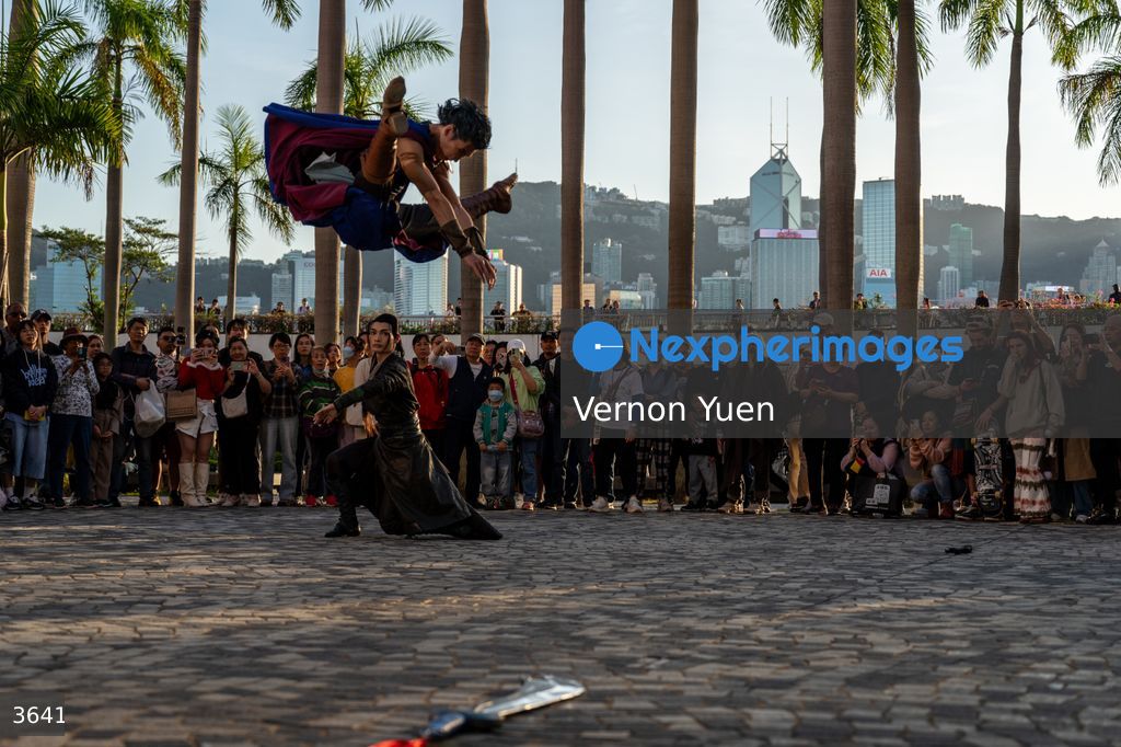 Hong Kong Dance Performance in Street