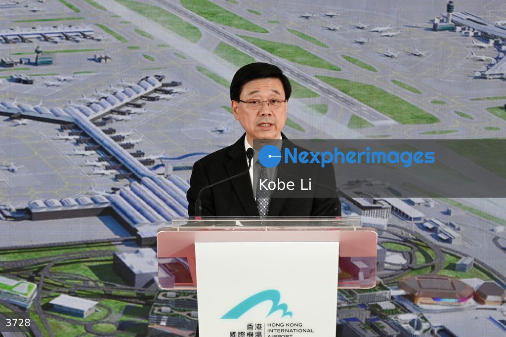 HK airport Three-runway System Commissioning