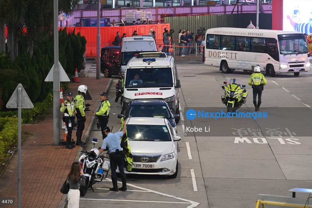 200 trapped after fire alarm halts Hong Kong Observation Wheel