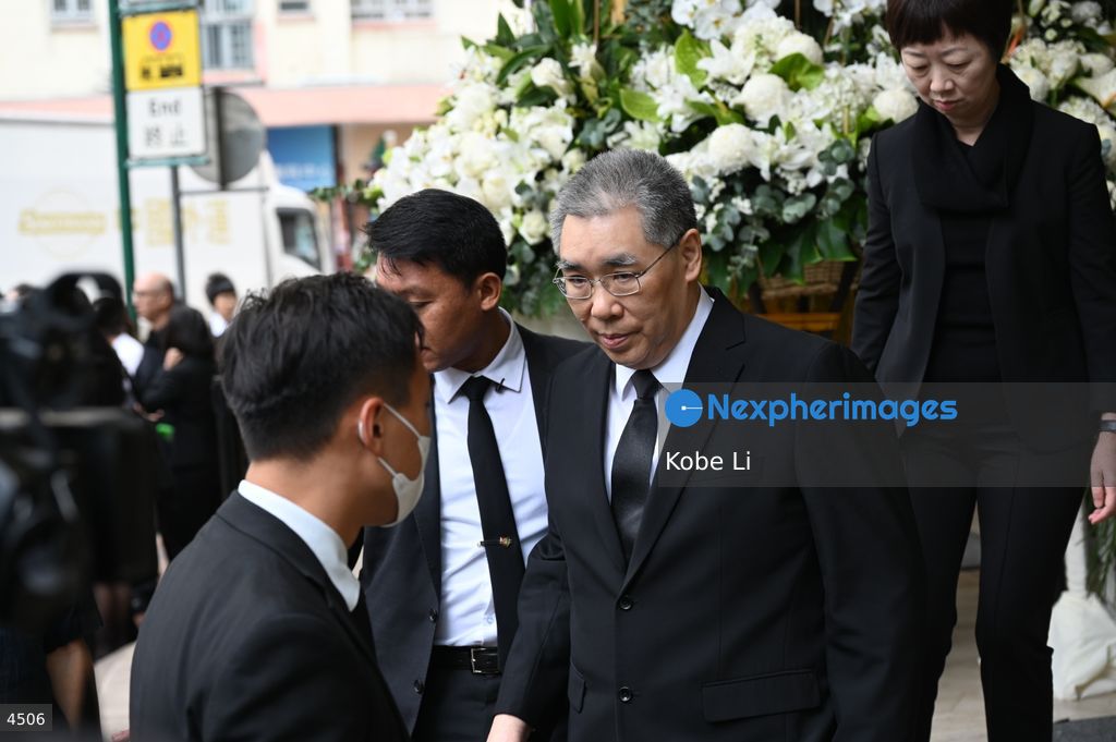 Lui Che-woo funeral