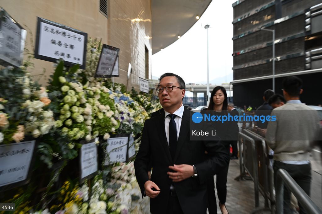 Lui Che-woo funeral