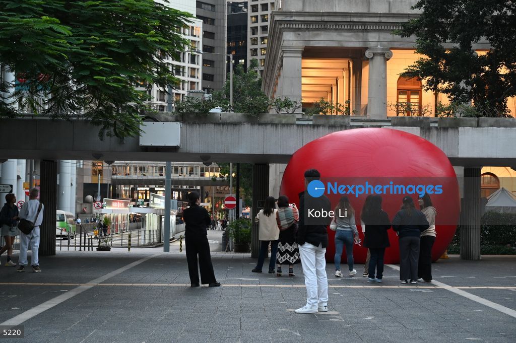 RedBall in Central