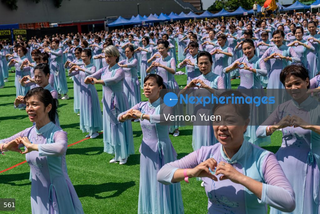 Hong Kong Outdoor Dance Performance to Mark China National Day