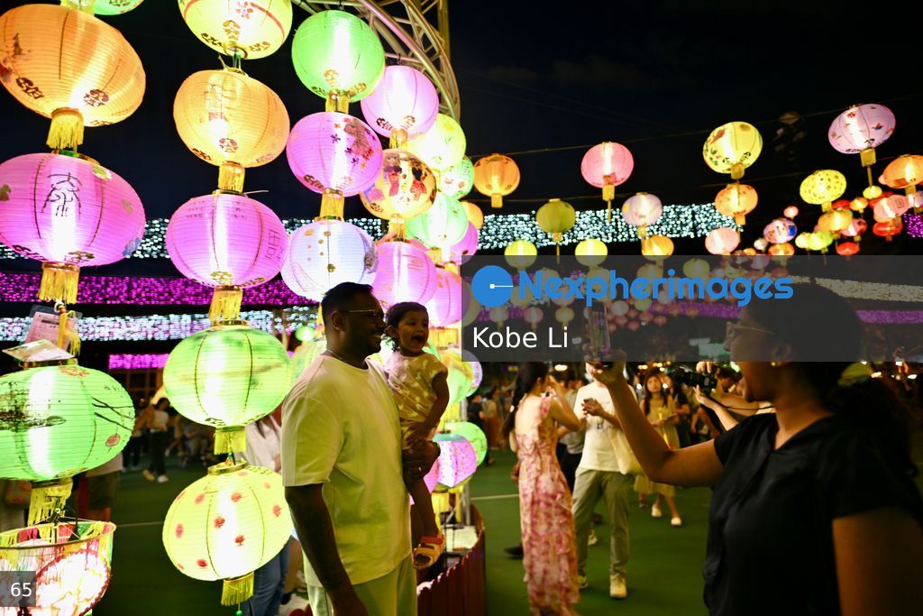 Hong Kong Victoria Park Mid-Autumn Festival Lighting
