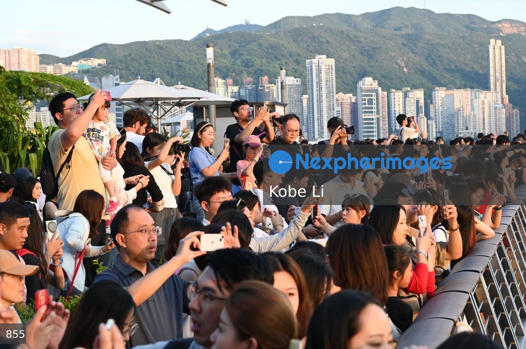 Chinese tourists travel to Hong Kong during national day holiday