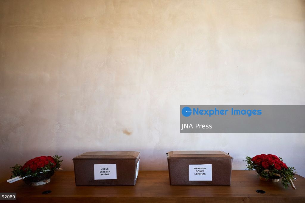 PAMPLONA, NAVARRE, SPAIN, SEPTEMBER 14, 2026: Relatives of Jesús Esteban Muñoz and Gerardo Gómez Lorenzo receive their remains during a ceremony at the Rozalejo Memory and Coexistence Centre in Pamplona. The two men were killed in 1937 after escaping from the San Cristóbal prison fortress during the Spanish Civil War. Their remains were recovered during exhumations in 2017 and 2018 and later identified through the Government of Navarre’s DNA database. Relatives, memorial associations and forensic experts attended the ceremony. Photo by Unai Beroiz / JNA Press. (Photo by Unai Beroiz/JNA Press via Nexpher Images)