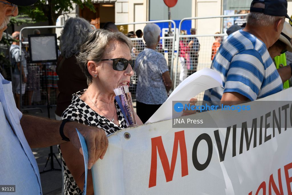 MADRID, SPAIN, SEPTEMBER 14, 2026: Pensioners gather outside the Congress of Deputies in Madrid during a demonstration calling for the protection of Spain’s public pension system. The rally was organized by the Madrid Pensioners’ Movement. Photo by Tomas Calle / JNA Press. (Photo by Tomas Calle/JNA Press via Nexpher Images)