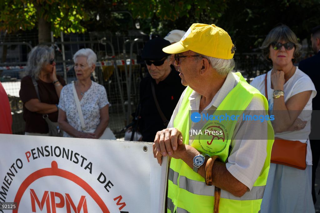 MADRID, SPAIN, SEPTEMBER 14, 2026: Pensioners gather outside the Congress of Deputies in Madrid during a demonstration calling for the protection of Spain’s public pension system. The rally was organized by the Madrid Pensioners’ Movement. Photo by Tomas Calle / JNA Press. (Photo by Tomas Calle/JNA Press via Nexpher Images)
