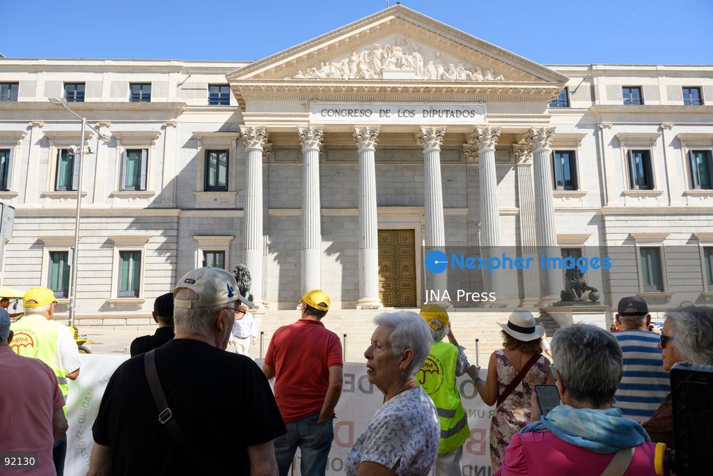 MADRID, SPAIN, SEPTEMBER 14, 2026: Pensioners gather outside the Congress of Deputies in Madrid during a demonstration calling for the protection of Spain’s public pension system. The rally was organized by the Madrid Pensioners’ Movement. Photo by Tomas Calle / JNA Press. (Photo by Tomas Calle/JNA Press via Nexpher Images)