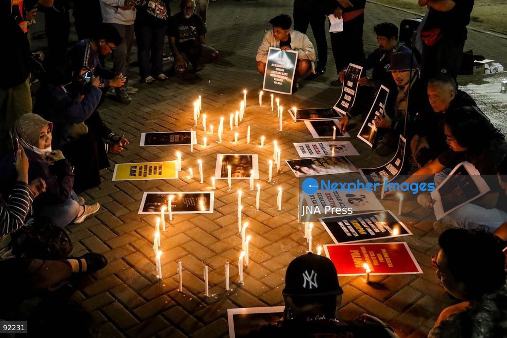 SURAKARTA, CENTRAL JAVA, INDONESIA, SEPTEMBER 14, 2026: Journalists and media workers take part in a solidarity prayer at Solo City Hall for five journalists, two crew members and a guide who lost contact while covering the eruption of Mount Anak Krakatau in the Sunda Strait. The event was organized by the Solo branches of the Indonesian Photojournalists Association (PFI), Indonesian Journalists Association (PWI) and Alliance of Independent Journalists (AJI), together with journalists from various media organizations, in support of ongoing search efforts. Photo by Ilham Nur Arifin / JNA Press. (Photo by Ilham Nur Arifin/JNA Press via Nexpher Images)
