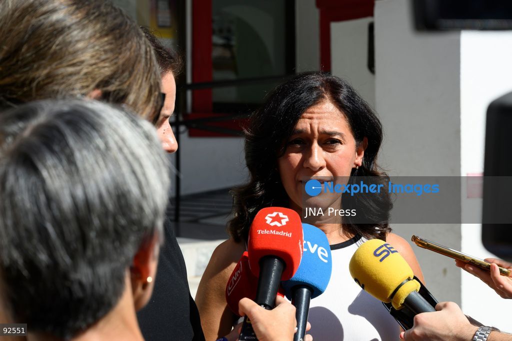 SAN SEBASTIÁN DE LOS REYES, MADRID, SPAIN, SEPTEMBER 15, 2026: Mayor Lucía Fernández, Government Sub-delegate in Madrid Pilar Trinidad Núñez and other participants observe a minute of silence outside San Sebastián de los Reyes City Hall in memory of a local woman who was killed by her husband on September 11. Photo by Tomas Calle / JNA Press. (Photo by Tomas Calle/JNA Press via Nexpher Images)