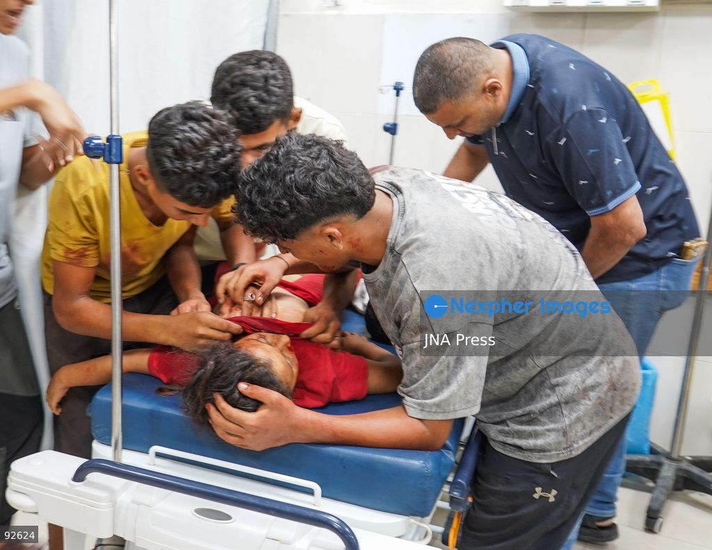 KHAN YOUNIS, GAZA STRIP, PALESTINE, SEPTEMBER 15, 2026: The bodies of two Palestinians and a number of wounded people, including children, arrive at Nasser Medical Complex following a reported Israeli strike on tents housing displaced Palestinians at Al-Sumoud camp west of Khan Younis in the southern Gaza Strip. Photo by Ramzi Abu Amer / JNA Press. (Photo by Ramzi Abu Amer/JNA Press via Nexpher Images)