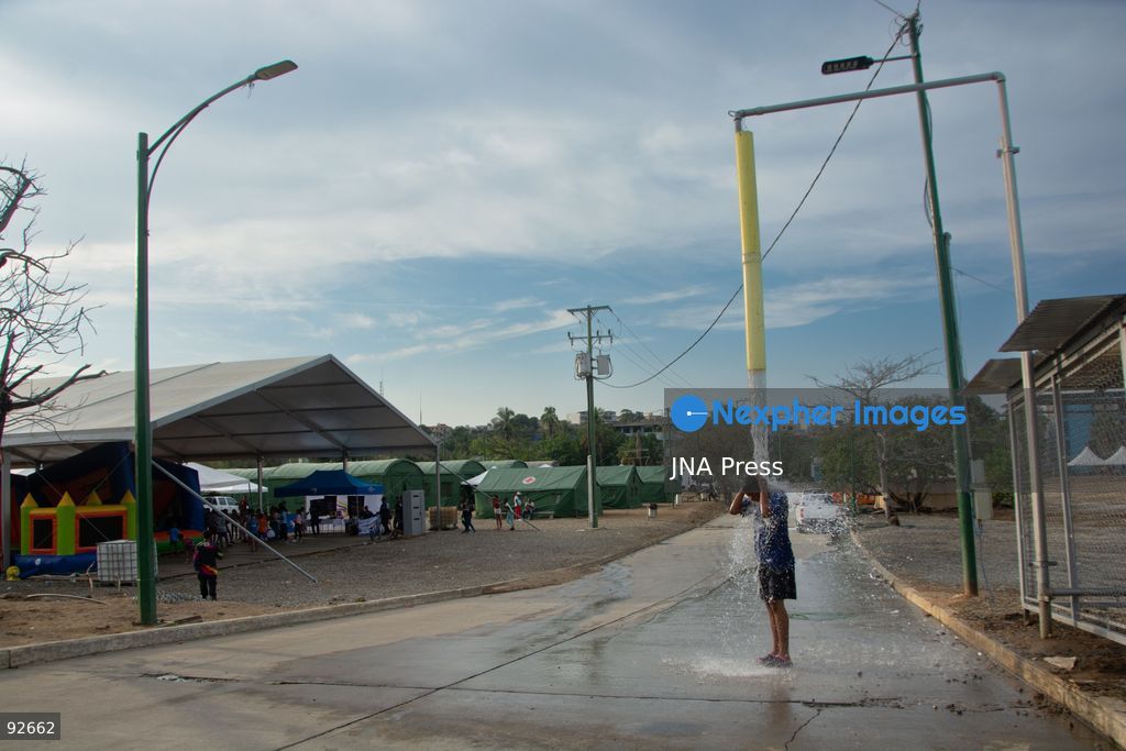 LA GUAIRA, VENEZUELA, SEPTEMBER 12, 2026: Residents displaced by earthquakes remain in transitional camps in La Guaira more than two months after the disaster. The facilities provide basic services including restrooms, showers, laundry areas and internet access, while some residents have established small stalls selling food and other goods as daily and commercial activity develops within the temporary settlements. Photo by Franyer Nieves/ JNA Press. (Photo by Franyer Nieves (Babel)/JNA Press via Nexpher Images)