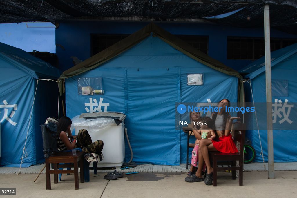 LA GUAIRA, VENEZUELA, SEPTEMBER 12, 2026: Residents displaced by earthquakes remain in transitional camps in La Guaira more than two months after the disaster. The facilities provide basic services including restrooms, showers, laundry areas and internet access, while some residents have established small stalls selling food and other goods as daily and commercial activity develops within the temporary settlements. Photo by Franyer Nieves/ JNA Press. (Photo by Franyer Nieves (Babel)/JNA Press via Nexpher Images)