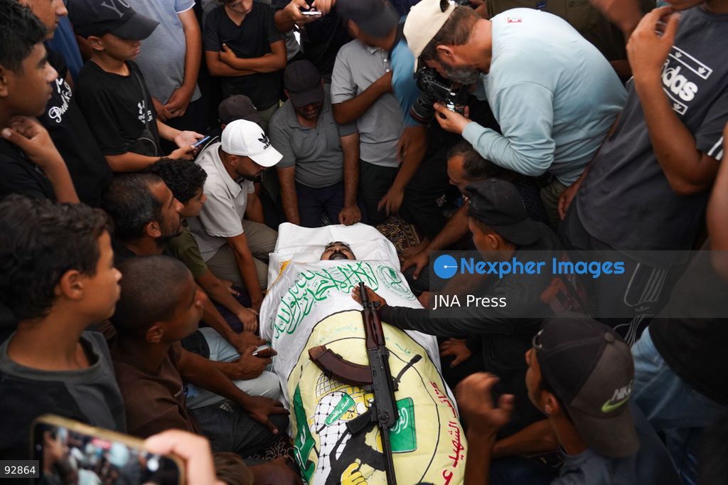KHAN YOUNIS, GAZA STRIP, PALESTINE, SEPTEMBER 16, 2026: Mourners attend the funeral of Nael Abu Obeid in Khan Younis in the southern Gaza Strip. Abu Obeid was identified by Palestinian sources as a commander in the Al-Qassam Brigades, the armed wing of Hamas. Photo by Ramzi Abu Amer / JNA Press. (Photo by Ramzi Abu Amer/JNA Press via Nexpher Images)