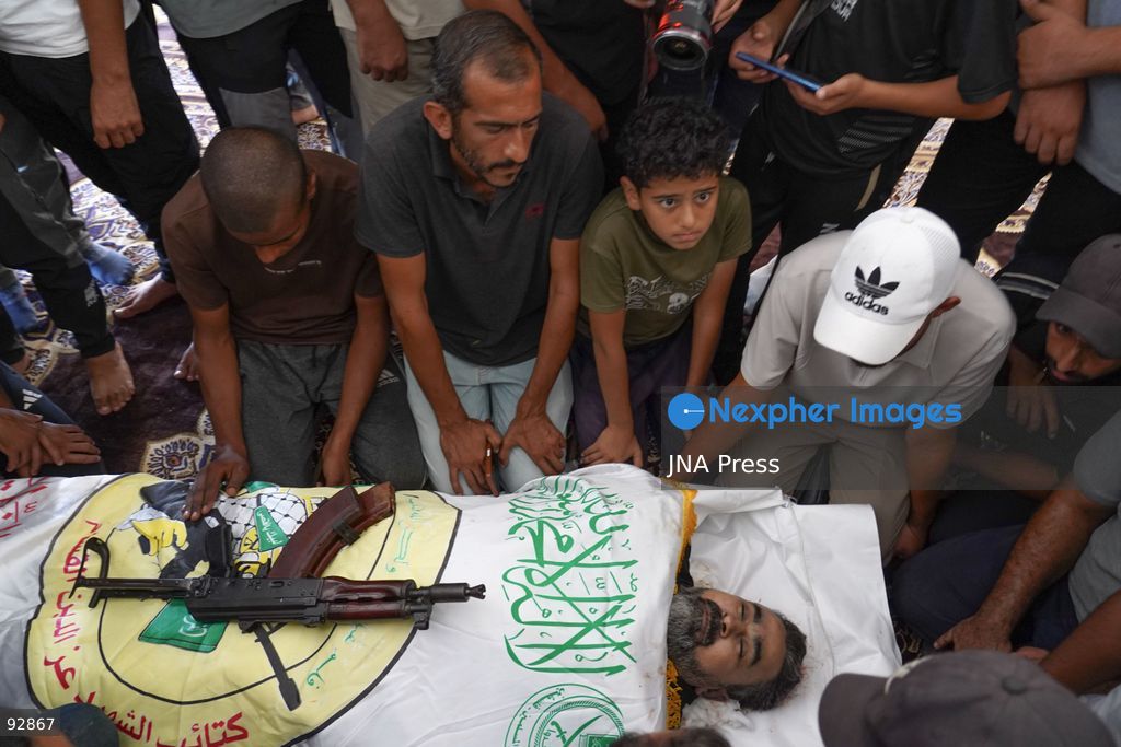 KHAN YOUNIS, GAZA STRIP, PALESTINE, SEPTEMBER 16, 2026: Mourners attend the funeral of Nael Abu Obeid in Khan Younis in the southern Gaza Strip. Abu Obeid was identified by Palestinian sources as a commander in the Al-Qassam Brigades, the armed wing of Hamas. Photo by Ramzi Abu Amer / JNA Press. (Photo by Ramzi Abu Amer/JNA Press via Nexpher Images)