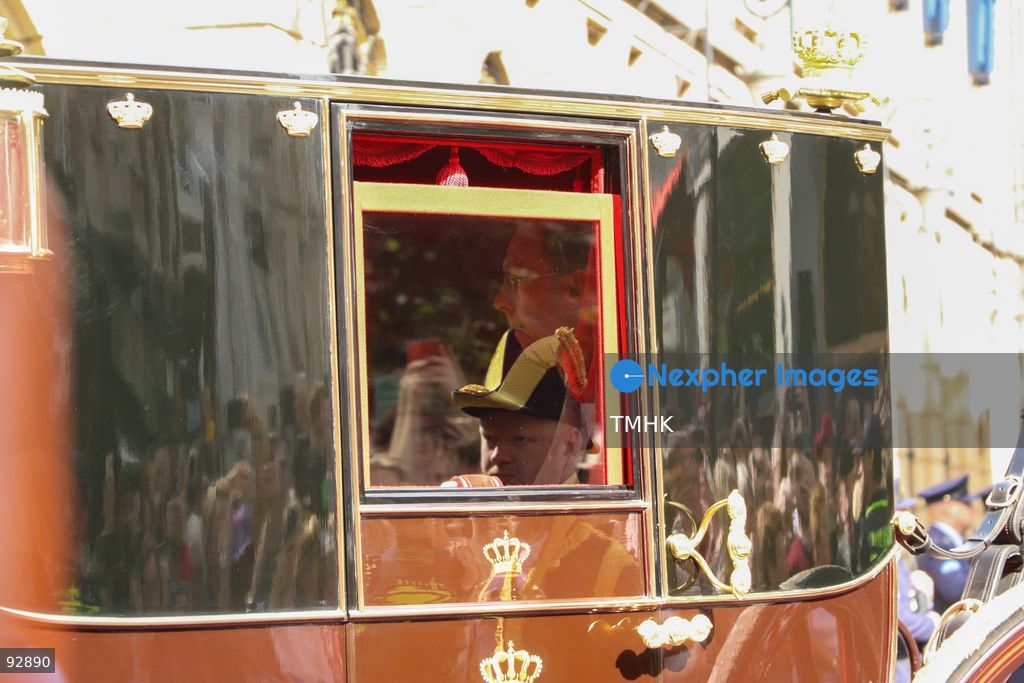 Members of the Dutch royal family travel in a horse-drawn carriage during the royal procession on Prinsjesdag in The Hague, Netherlands, September 15, 2026. (Photo by Liona Li/TMHK via Nexpher Images)