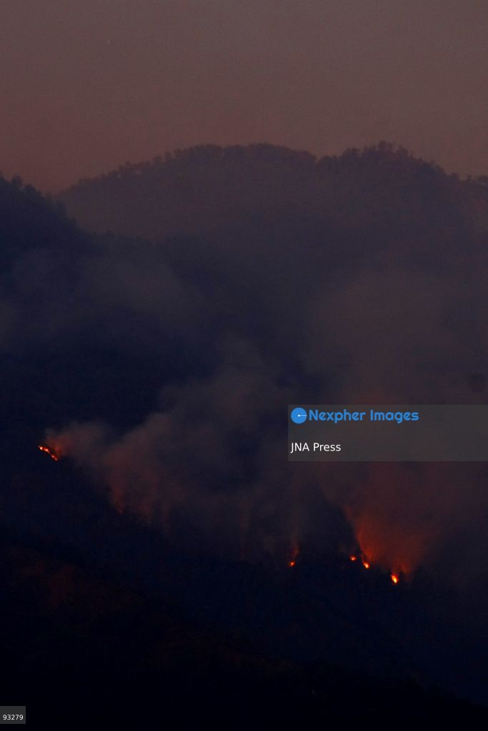 MALANG, EAST JAVA, INDONESIA, SEPTEMBER 16, 2026: Hotspots from a forest fire on Mount Kawi are visible from Malang, East Java. The fire has been burning in the mountainous area since September 1, affecting forest and vegetation on the slopes. Photo by Hayu Yudha Prabowo / JNA Press. (Photo by Hayu Yudha Prabowo/JNA Press via Nexpher Images)