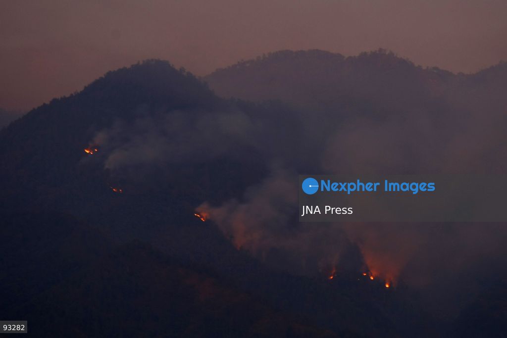 MALANG, EAST JAVA, INDONESIA, SEPTEMBER 16, 2026: Hotspots from a forest fire on Mount Kawi are visible from Malang, East Java. The fire has been burning in the mountainous area since September 1, affecting forest and vegetation on the slopes. Photo by Hayu Yudha Prabowo / JNA Press. (Photo by Hayu Yudha Prabowo/JNA Press via Nexpher Images)