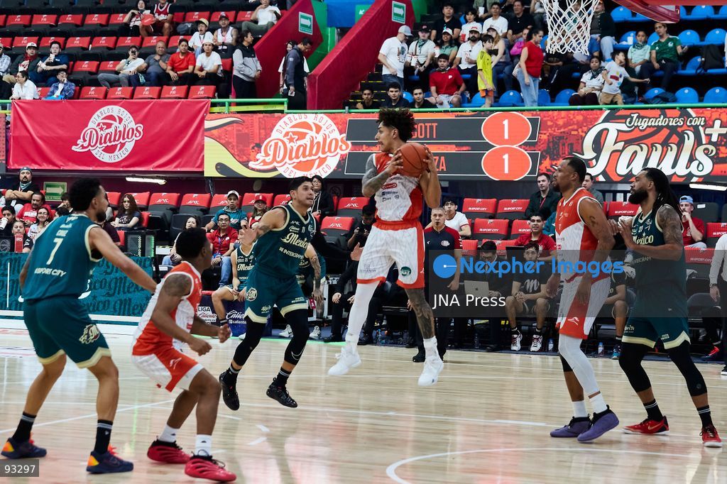 MEXICO CITY, MEXICO, SEPTEMBER 15, 2026: Players compete during a National Professional Basketball League (LNBP) game between Diablos Rojos del México and Correcaminos UAT at the Juan de la Barrera Olympic Gymnasium in Mexico City. Diablos Rojos defeated Correcaminos 107-79 in the opening game of the series. Photo by Juan Pérez / JNA Press. (Photo by Juan Perez Puente/JNA Press via Nexpher Images)
