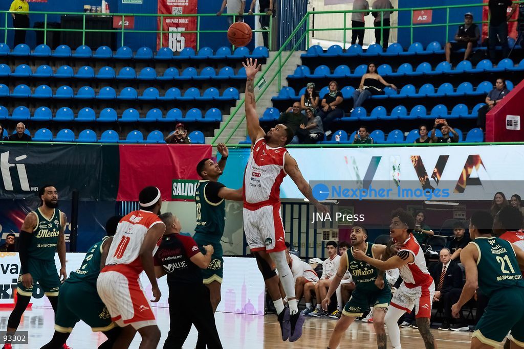 MEXICO CITY, MEXICO, SEPTEMBER 15, 2026: Players compete during a National Professional Basketball League (LNBP) game between Diablos Rojos del México and Correcaminos UAT at the Juan de la Barrera Olympic Gymnasium in Mexico City. Diablos Rojos defeated Correcaminos 107-79 in the opening game of the series. Photo by Juan Pérez / JNA Press. (Photo by Juan Perez Puente/JNA Press via Nexpher Images)