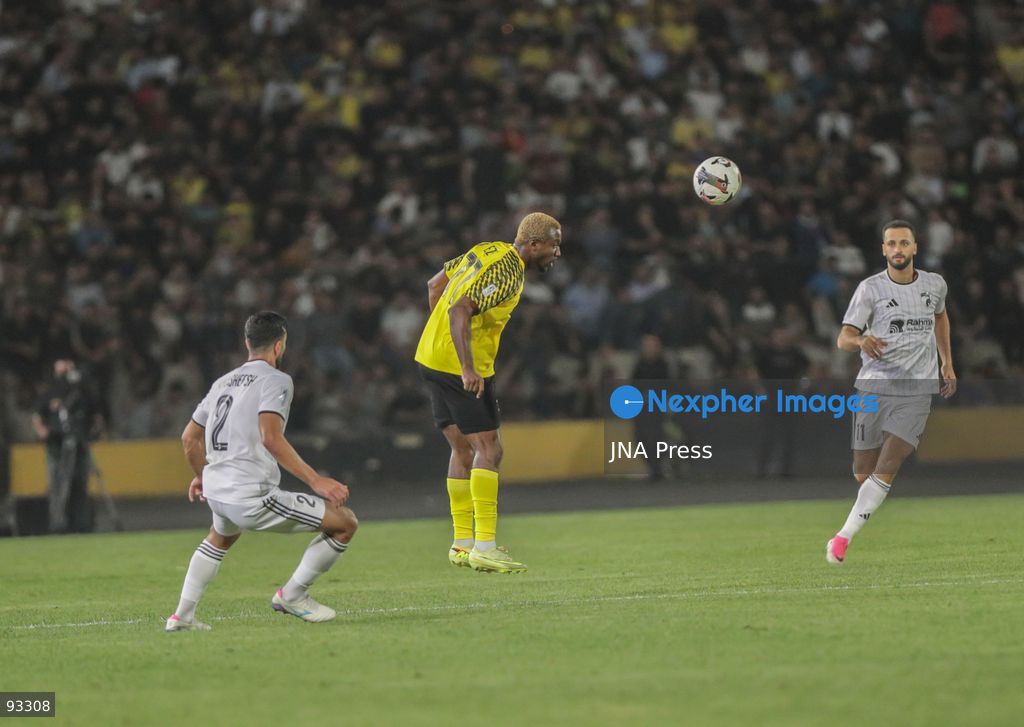 ERBIL, IRAQ, SEPTEMBER 16, 2026: Players compete during the Iraq Stars League football match between Erbil SC and Al-Karma SC at Franso Hariri Stadium in Erbil, attended by around 30,000 spectators. Al-Karma secured a 2-1 away victory, with Samuel Amadi opening the scoring in the sixth minute and Amir Faisal adding a second in the 38th before Mustafa Walid scored for Erbil in the 61st minute. Photo by Mustafa Omar/ JNA Press. (Photo by Mustafa Omar Ali/JNA Press via Nexpher Images)