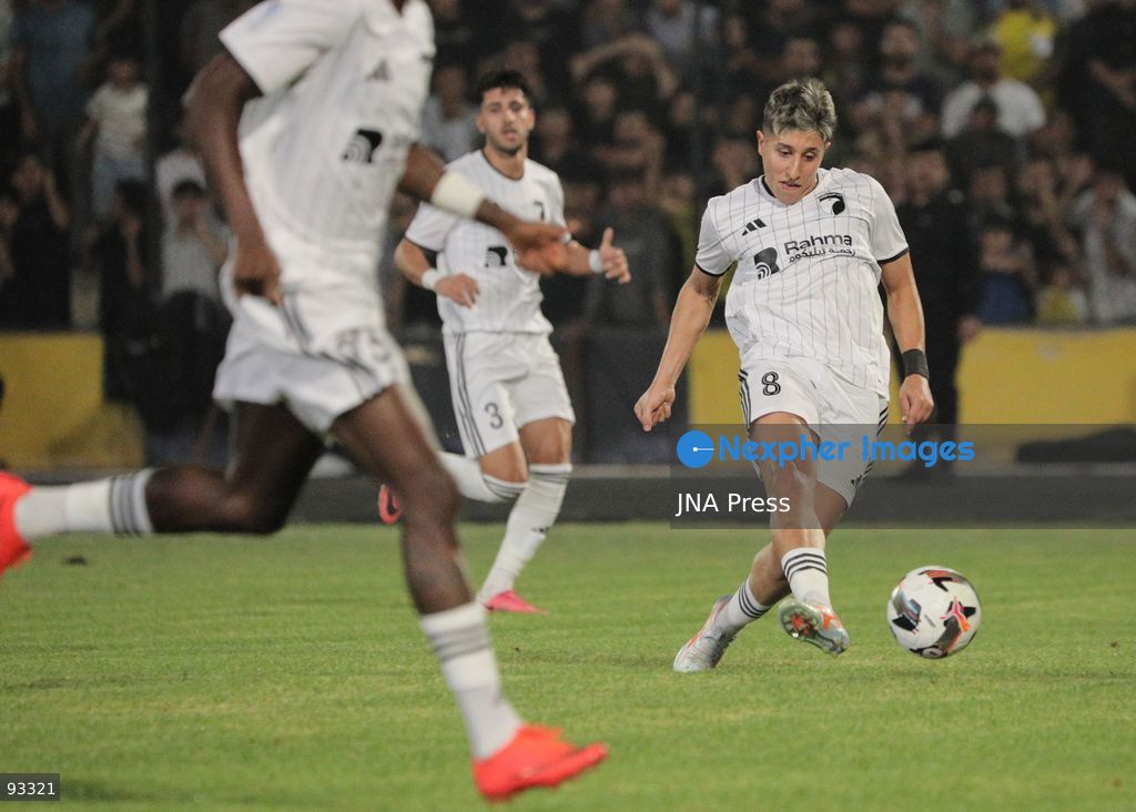 ERBIL, IRAQ, SEPTEMBER 16, 2026: Players compete during the Iraq Stars League football match between Erbil SC and Al-Karma SC at Franso Hariri Stadium in Erbil, attended by around 30,000 spectators. Al-Karma secured a 2-1 away victory, with Samuel Amadi opening the scoring in the sixth minute and Amir Faisal adding a second in the 38th before Mustafa Walid scored for Erbil in the 61st minute. Photo by Mustafa Omar/ JNA Press. (Photo by Mustafa Omar Ali/JNA Press via Nexpher Images)