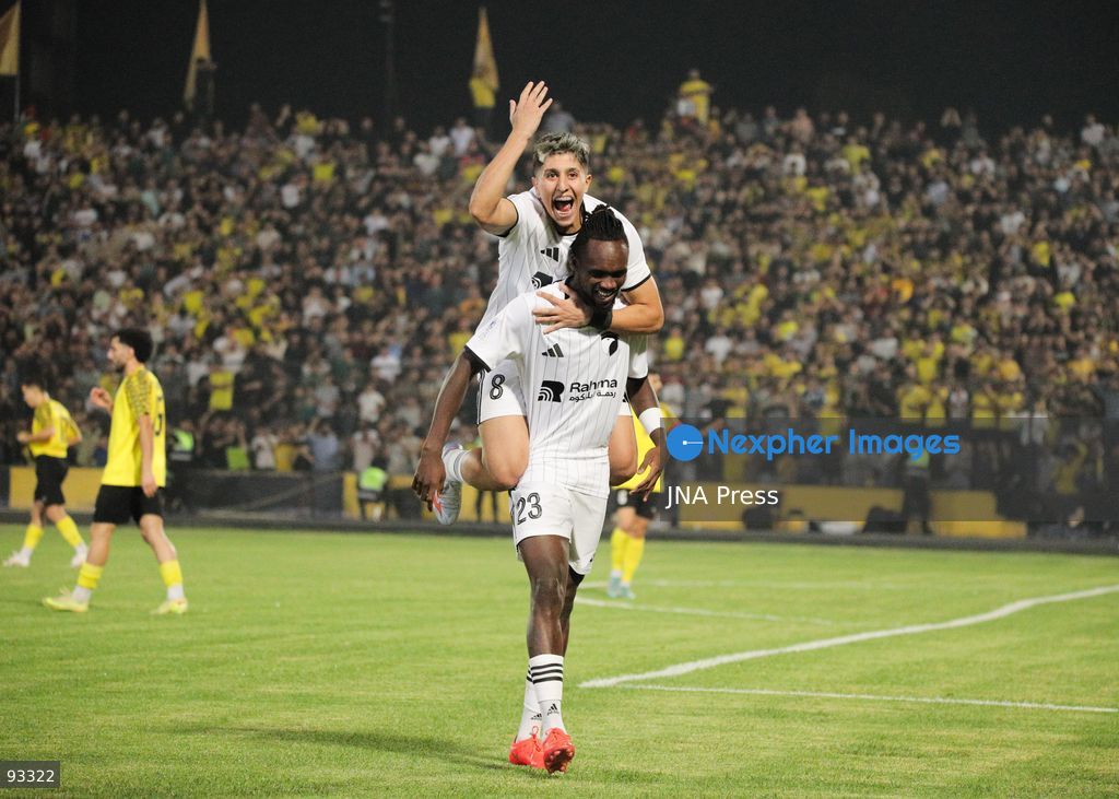 ERBIL, IRAQ, SEPTEMBER 16, 2026: Players compete during the Iraq Stars League football match between Erbil SC and Al-Karma SC at Franso Hariri Stadium in Erbil, attended by around 30,000 spectators. Al-Karma secured a 2-1 away victory, with Samuel Amadi opening the scoring in the sixth minute and Amir Faisal adding a second in the 38th before Mustafa Walid scored for Erbil in the 61st minute. Photo by Mustafa Omar/ JNA Press. (Photo by Mustafa Omar Ali/JNA Press via Nexpher Images)