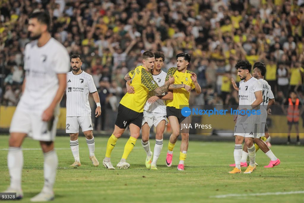 ERBIL, IRAQ, SEPTEMBER 16, 2026: Players compete during the Iraq Stars League football match between Erbil SC and Al-Karma SC at Franso Hariri Stadium in Erbil, attended by around 30,000 spectators. Al-Karma secured a 2-1 away victory, with Samuel Amadi opening the scoring in the sixth minute and Amir Faisal adding a second in the 38th before Mustafa Walid scored for Erbil in the 61st minute. Photo by Mustafa Omar/ JNA Press. (Photo by Mustafa Omar Ali/JNA Press via Nexpher Images)