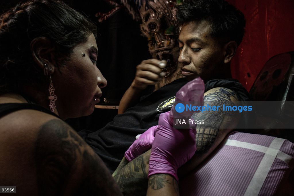 LA PAZ, BOLIVIA, SEPTEMBER 17, 2026: Bolivian tattoo artist Daniela Artemis poses in La Paz wearing a fusion of traditional Andean pollera clothing and Gothic-inspired fashion. Known as the “Cholita Tattoo Artist,” Artemis draws inspiration from the clothing worn by her Aymara ancestors and incorporates Andean identity into her personal style and tattoo designs. Through her work, she seeks to celebrate the culture and heritage of Bolivia’s cholitas while presenting it through contemporary artistic expression. Photo by Brian Ronaldo Delgadillo Garzofino / JNA Press. (Photo by Brian Ronaldo Delgadillo Garzofi/JNA Press via Nexpher Images)