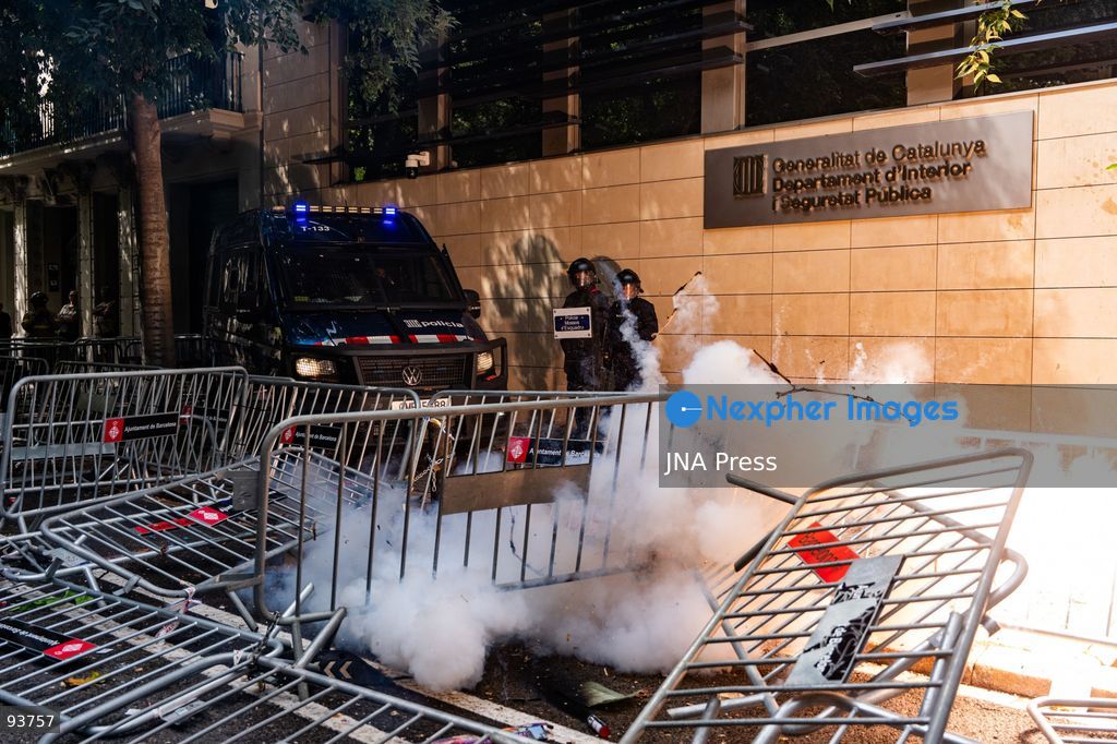 BARCELONA, SPAIN, SEPTEMBER 18, 2026: Firefighters from the Generalitat de Catalunya demonstrate outside the regional Interior Department in Barcelona during a protest demanding better pay, improved protective equipment and increased staffing and resources. Around 800 firefighters took part in the march from Plaça de Sant Jaume, according to Barcelona’s municipal police. Protesters used pyrotechnics and smoke flares as the demonstration intensified outside the Interior Department. Photo by Marc Asensio Clupés / JNA Press. (Photo by Marc Asensio Clupes/JNA Press via Nexpher Images)