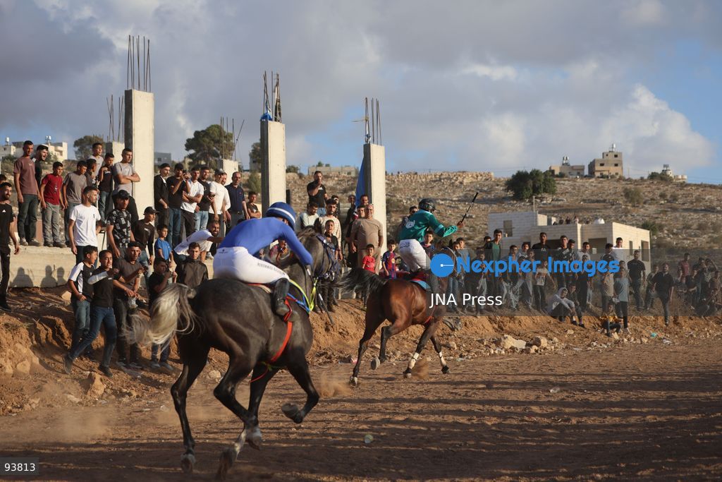 AL-MAJD, HEBRON, OCCUPIED WEST BANK, SEPTEMBER 18, 2026: Palestinian riders compete in a race featuring purebred Arabian horses in the village of Al-Majd, near Dura, south of Hebron, as local equestrian activities resume following a suspension during the war in Gaza. Photo by Mosab Shawer / JNA Press. (Photo by Mosab shawer/JNA Press via Nexpher Images)