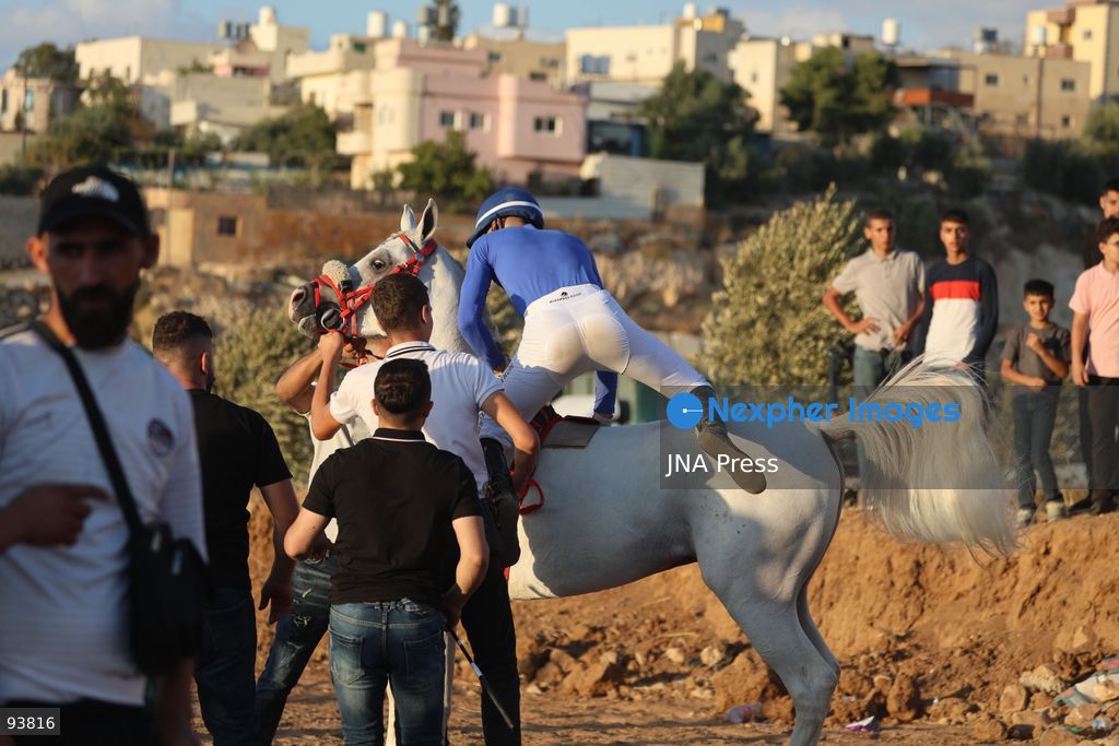 AL-MAJD, HEBRON, OCCUPIED WEST BANK, SEPTEMBER 18, 2026: Palestinian riders compete in a race featuring purebred Arabian horses in the village of Al-Majd, near Dura, south of Hebron, as local equestrian activities resume following a suspension during the war in Gaza. Photo by Mosab Shawer / JNA Press. (Photo by Mosab shawer/JNA Press via Nexpher Images)