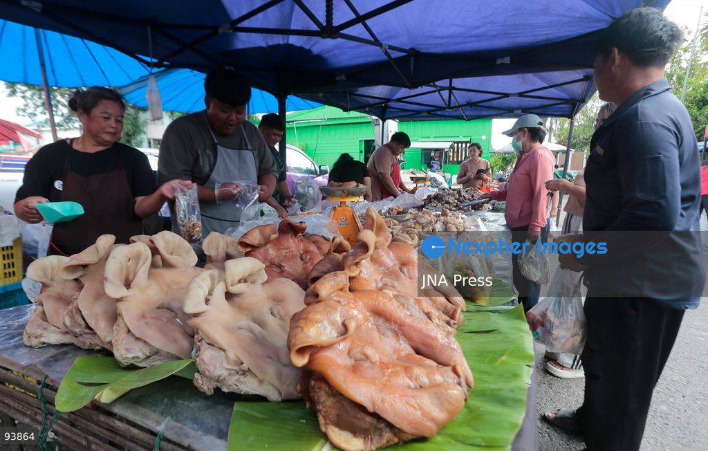 NAKHON SAWAN, THAILAND, SEPTEMBER 18, 2026: A fruit vendor waits for customers at a fresh market in Nakhon Sawan province, north of Bangkok. Photo by Chaiwat Subprasom/ JNA Press. (Photo by Chaiwat Subprasom/JNA Press via Nexpher Images)