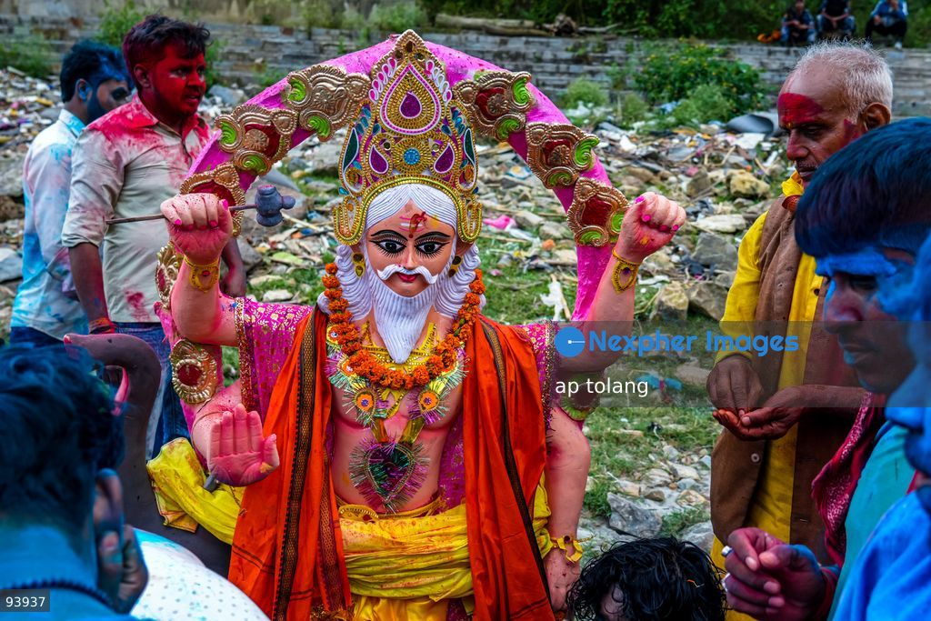 Kathmandu, Nepal - September 18, 2026: Hindu devotees perform the immersion of an idol of Lord Vishwakarma into the waters of the Bagmati River at Chobhar in Kathmandu, Nepal. (Photo by ap tolang/Nexpher Images)